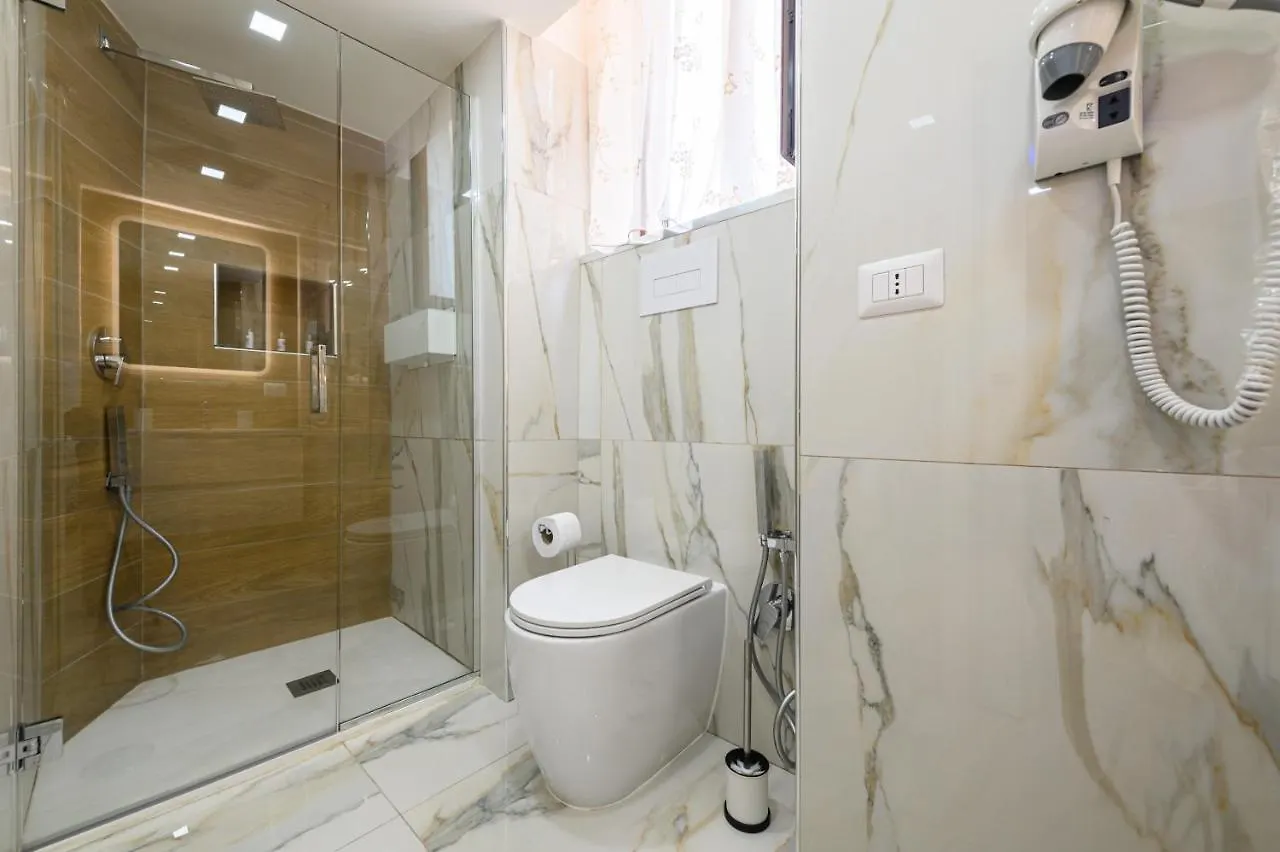 La Magnifica Napoli Apartments Gold House