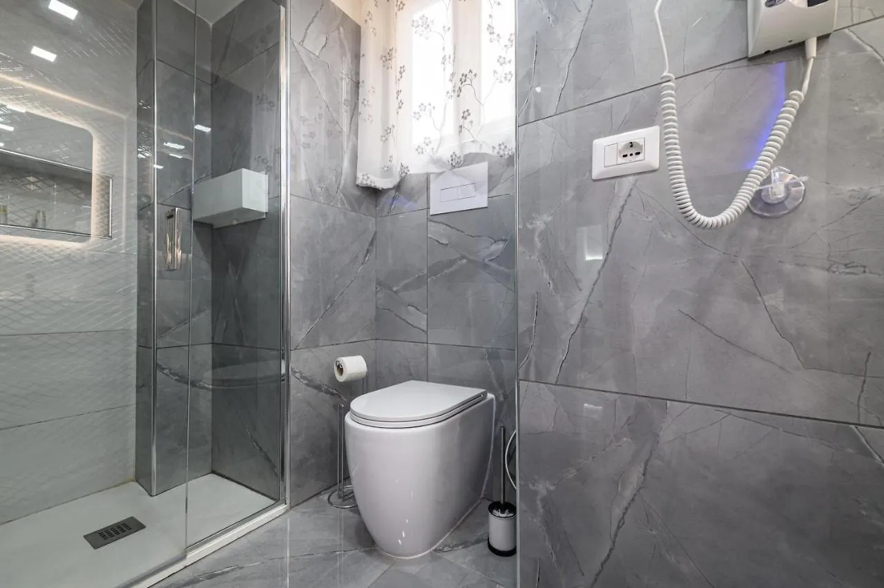 La Magnifica Napoli Apartments Gold House